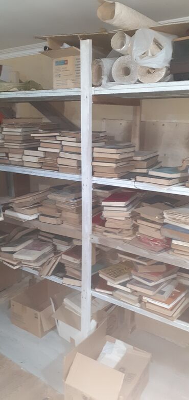 dünya ədəbiyyatı kitabxanası: Sovet Kohne Kitablar. Her novu var. Her kitab 30 qepik. Felsefe, elm