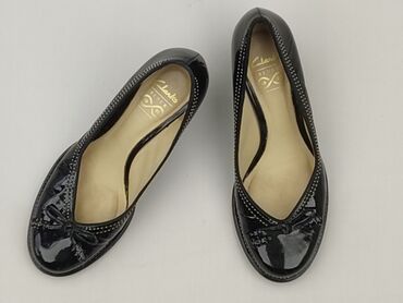 sandały z futerkiem ccc: Clarks, Лофери та туфлі жіночі, розмір 38