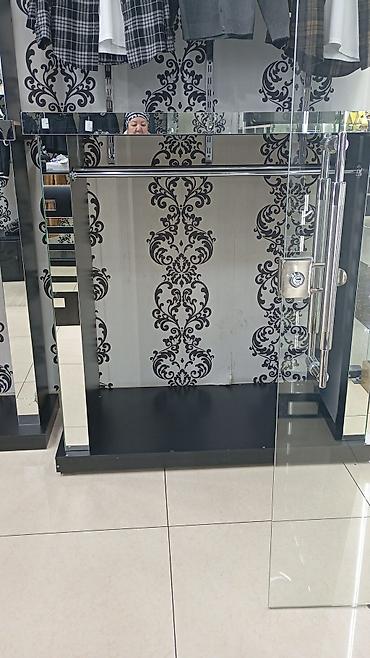 Стеллажи: Продается оборудование для бутика одежды качество шикарное — 11