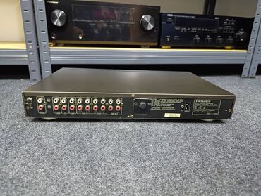 Pojačala i prijemnici: Technics SU-C800M2 je stereo kontrolni pojačavač. PRETPOJACALO — 4