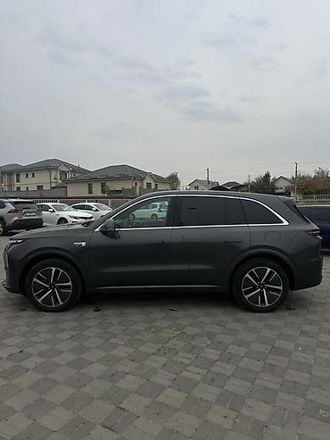 Другие автомобили: Представляем внедорожник Li Auto Li L6 в темно-сером цвете. Этот — 10