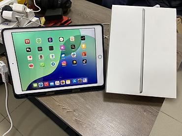 Планшеты: Планшет, Apple, память 128 ГБ, 10" - 11", Wi-Fi, Б/у, Классический цвет - Серебристый — 4