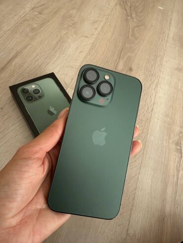 Apple iPhone: IPhone 13 Pro, Б/у, 512 ГБ, Alpine Green, Защитное стекло, Чехол, Коробка, 86 %