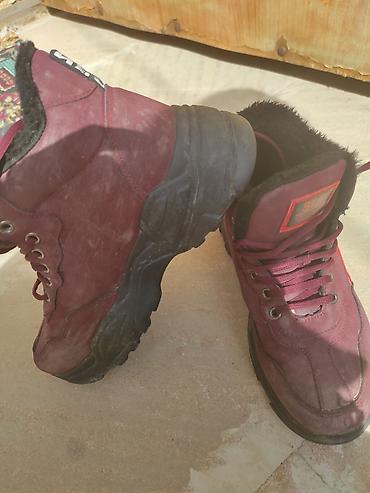 Ботинки: Balenciaga firmasına məxsus yep-yeni sneaker 👟 istəyən yazsın 1 ay heç — 1