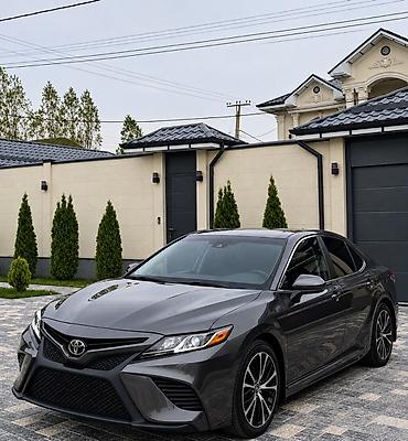 тайота и: Toyota Camry: 2020 г., 2.5 л, Автомат, Бензин, Седан — 1