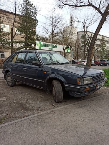 мазда 323 седан: Mazda 323: 1987 г., 1.7 л, Дизель