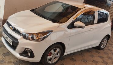 абуди машина: Chevrolet Spark: 2015 г., 1 л, Вариатор, Бензин, Хетчбек