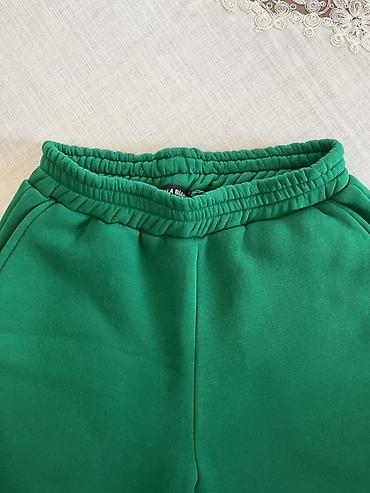 Uşaq dünyası: Yaşıl rəngli idman şalvarı - Model: klassik straight fit jogger - — 2