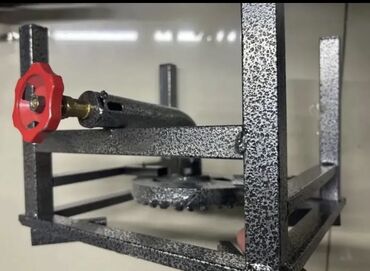 Manqallar, qrillər, barbekyu: Saç ici satılır.Ayaqaltılığı və tavası var. Dəmirdir.Təzədir.Çeşıdlər — 21