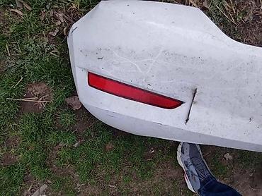 dm tapi: BRANIK BELI SA OSTECENJEM ZA ŠKODA FABIA | Branik original sa — 4