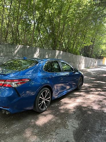 corolla 2016: Toyota Camry: 2018 г., Автомат, Бензин, Седан — 3
