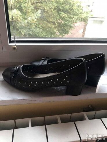 Salonke: Salonke, Safran, 39 na lalafo.rs — 7 Salonke: Salonke, Safran, 39 — 7