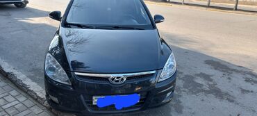 Hyundai: Hyundai i30: 1.6 l | 2007 il Hetçbek