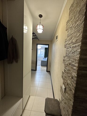 скрябина советская: 2 комнаты, 62 м², 105 серия, 5 этаж, Косметический ремонт