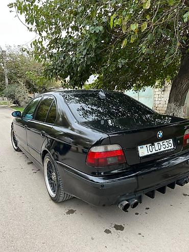 ön bufer: BMW 5 series: 3.5 l | 1998 il Sedan — 6