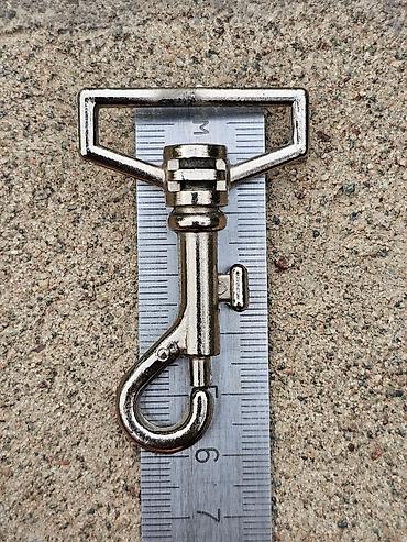 Аксессуары для шитья: Карабин, фурнитура. Металлический поворотный карабин — 10