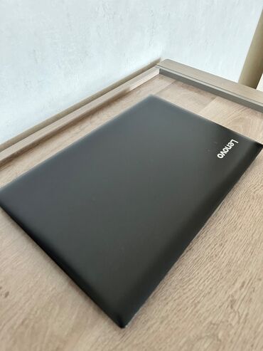 Lenovo: İşlənmiş Lenovo IdeaPad, 15.6 ", Intel Core i5, < 128 GB