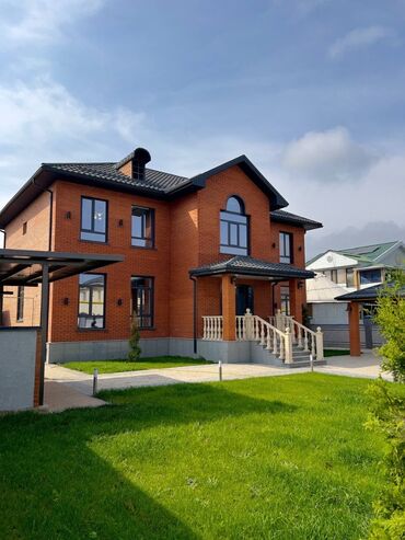 финские дома из клееного бруса: Коттедж, 360 м², 5 комнат, Собственник, Дизайнерский ремонт