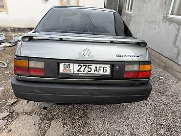 Volkswagen: Volkswagen Passat: 1991 г., 1.8 л, Механика, Бензин, Хэтчбэк — 8