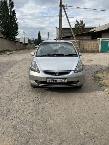 авто в рассрочку без первоначального взноса: Honda Fit: 2001 г., 1.3 л, Вариатор, Бензин, Хэтчбэк