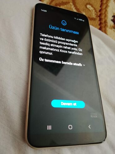 телефон fly для пенсионеров: Evdə istifadə etdiyimiz telefondur. 32Gb daxili yaddaşıdır. Çoxlu