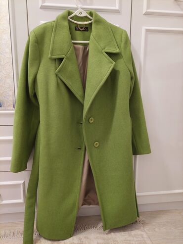 мужское пальто: Пальто L (EU 40), цвет - Зеленый