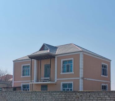 Qazanlar: Binə 5 otaqlı, 180 kv. m, Yeni təmirli