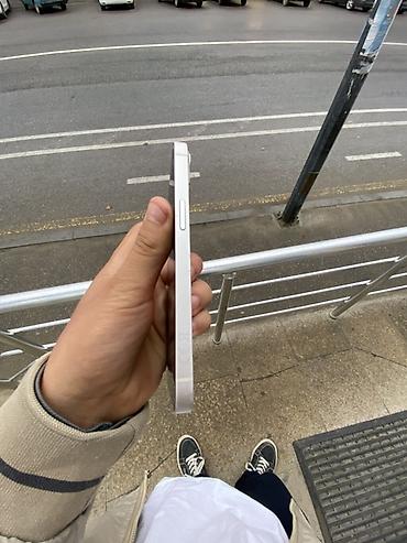 en ucuz iphone: IPhone 13, 128 GB, Ağ, Face ID — 5