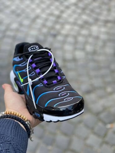 Patike: Patike, veličina - 41 — 2