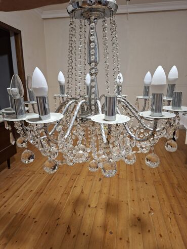 Ev saatları: Çılçıraq, 10 və daha çox lampa