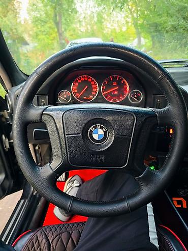 усилитель 5 1: BMW 5 series: 1995 г., Седан — 6