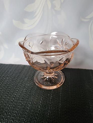 Kuhinjski setovi: Bombonijera nova,vintaz. Bombonijera nova staklena,sve na njoj odsjaj — 9