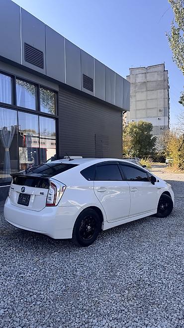 Toyota: Toyota Prius: 2012 г., 1.8 л, Вариатор, Гибрид, Хэтчбэк — 5