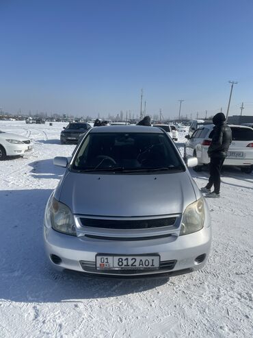 тайота марг 2: Toyota ist: 2002 г., 1.3 л, Автомат, Бензин