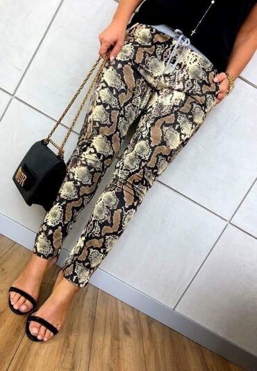 Pantalone: 1 kom 1700
2 kom 2500 — 7