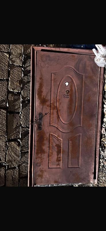 Qapılar və aksessuarlar: Metal giriş qapısı - Material: qalın metal/poçtalyon tipli polad qapı — 1