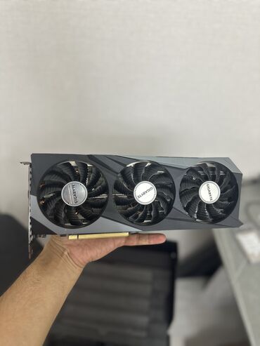 Видеокарты: Видеокарта, Б/у, Gigabyte, GeForce RTX, 8 ГБ, Для ПК