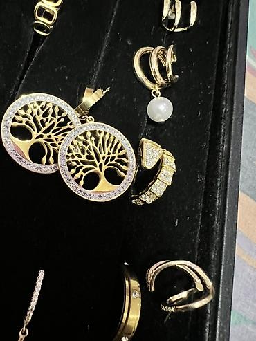 Наборы украшений: РАСПРОДАЖА Набор бижутерии бу и новые в современном стиле: 1) — 16