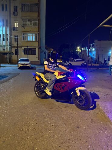 Motosikletlər: BMW - s1000rr, 150 sm3, 2022 il, 600 km