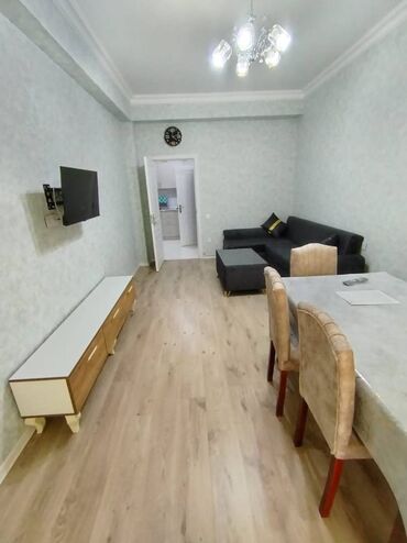 Köhnə tikili: Sumqayıt şəhər, bulvar ərazisi “Mirvari City” yasayış kompleksində