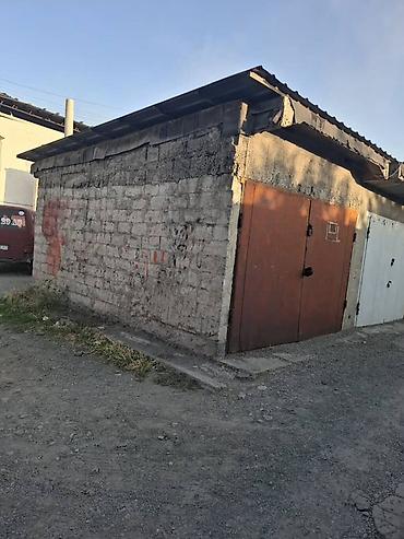 для гаража: Кирпичный гараж (бокс) стандартного формата,с подвалом внутриплощадь — 3