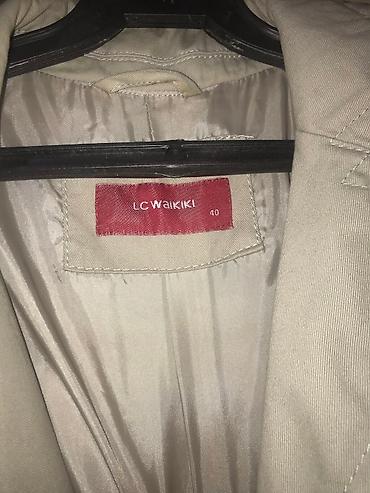 Пуховики и зимние куртки: Плащик на весну,800сом состояние нового!платья,чёрное 250 сом,синее200 — 2