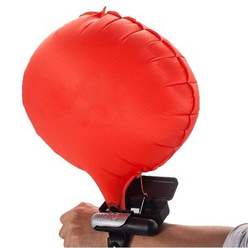 спасательный балон: Спасательный браслет. Безопастность никогда лишним не бывает. Возьмите