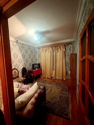 qurtulus 93 evler: 4 otaqlı mənzil – geniş və işıqlı - Plan: qonaq otağı, ayrıca mətbəx — 6
