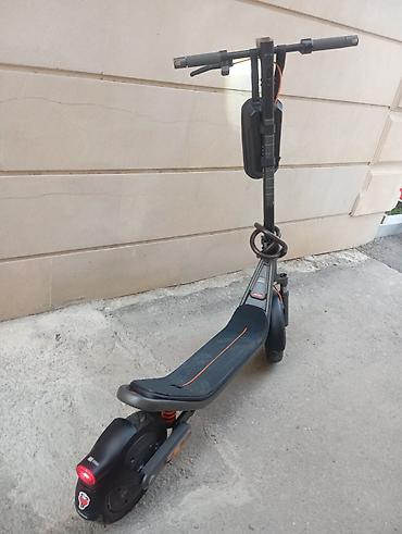 İşlənmiş Elektrik samokat 12", 751 - 1000 Vt, 16 - 25 km/s, Ünvandan götürmə, Ödənişli çatdırılma lalafo.az -da İşlənmiş Elektrik samokat 12", 751 - 1000 Vt, 16 - 25 km/s, Ünvandan götürmə, Ödənişli çatdırılma