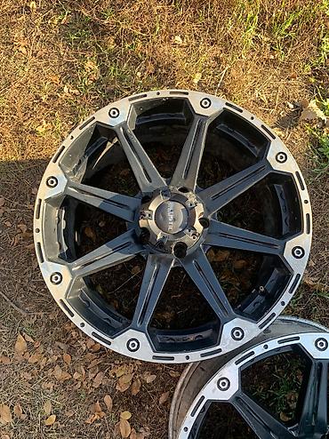 Транспорт: Колеса в сборе 285 / 45 / R 22, Лето, Б/у, Комплект, Внедорожные (АТ/МТ), Литые, отверстий - 5 — 7