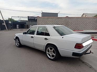 Mercedes-Benz: Mercedes-Benz E-Class: 1991 г., Автомат, Бензин, Седан at lalafo.kg — 4 Mercedes-Benz: Mercedes-Benz E-Class: 1991 г., Автомат, Бензин, Седан — 4