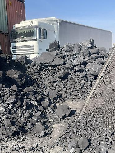 уголь дешево: Платная доставка, Оптом, Фракция: Крупный (К), В тоннах — 2