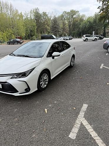 Toyota: Toyota Corolla: 2023 г., Вариатор, Гибрид, Седан — 4