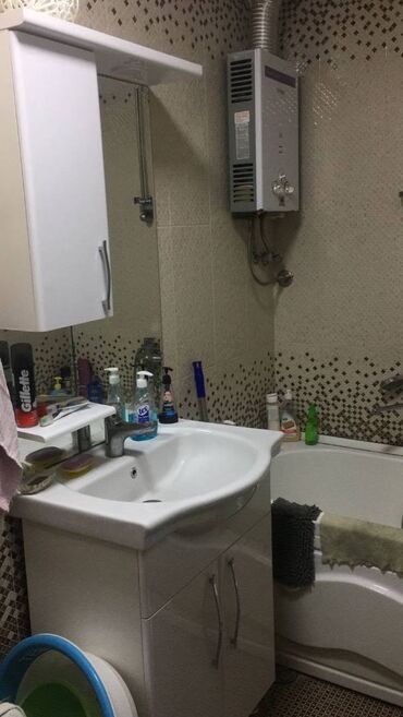 Köhnə tikili: Bakı, 3 otaqlı, Köhnə tikili, m. Həzi Aslanov, 70 kv. m — 9